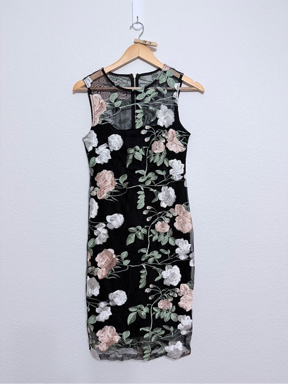 Calvin Klein Floral Embroidered Black Sheath Dress size small - Picture 6 of 15